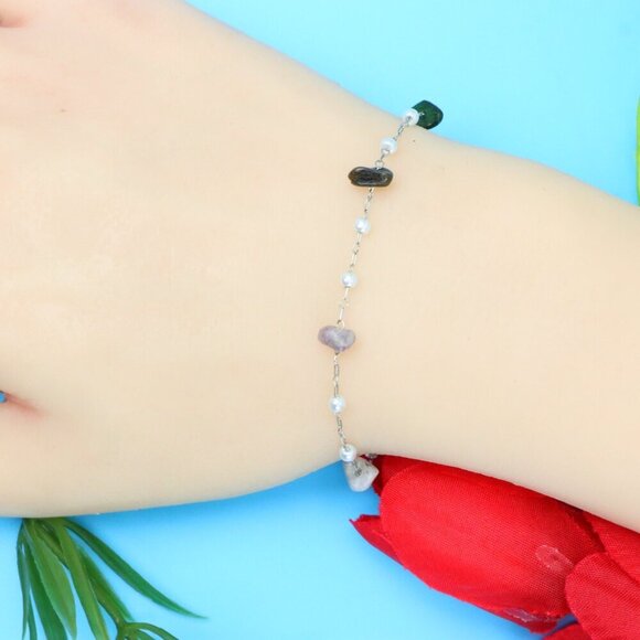 Chic & Stylish Bracelet – A Thoughtful Gift for Women and Girls, DYC1782 - Picture 3 of 12